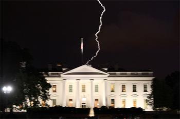 3230145280_white_house_hit_by_lightning_on_easter_answer_1_xlarge